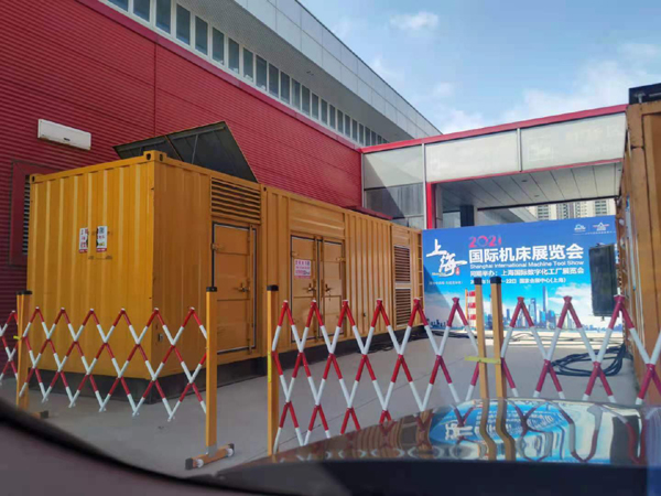 涟源发电车出租-发电机无电压或电压太低怎么办？