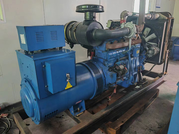 涟源100kW柴油发电机组使用多级机油有哪些优缺点？